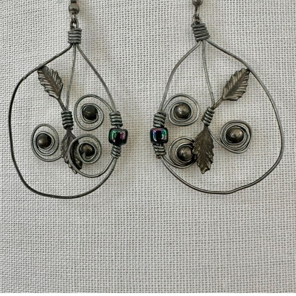 Silver tone teardrop leaf wire artisan earrings